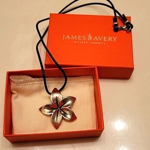 RETIRED***RARE FIND*** James Avery Star Flower Pendant
